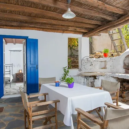 Spitakia Naxos 스텔리다